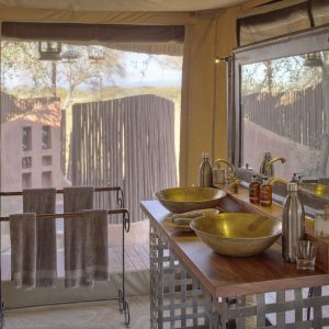 Oliver's Camp, Badezimmer