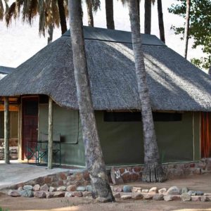 Omarunga Epupa Falls Camp Aussenansicht Unterkünfte