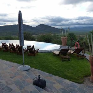 Opuwo Country Lodge Garten mit Pool