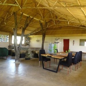 Oseki Mara Camp, Esszimmer