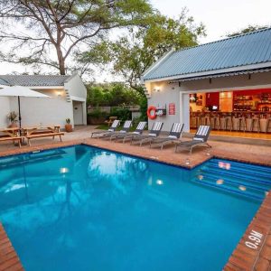Phezulu Guest Lodge Pool