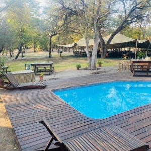 Rustic Gate Lodge, Pool