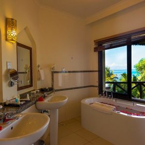 Sea Cliff Beach Resort & Spa