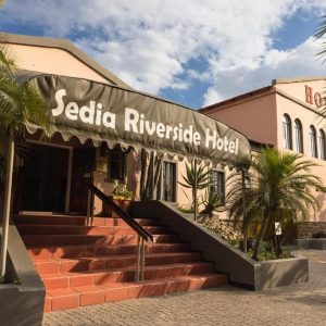 Sedia Riverside Hotel, von außen