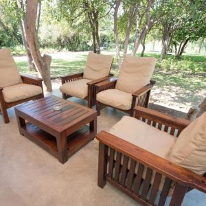 Sefapane Lodge, Außenbereich