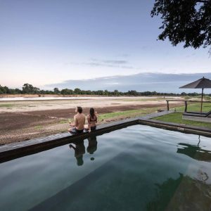 Shawa Luangwa, Pool mit Aussicht