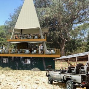 Shawa Luangwa, ungewöhnliche Architektur