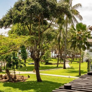 Southern Palm Beach Resort