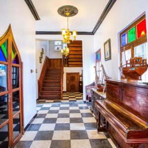 Tembo House Hotel, Aufgang zu den Zimmern