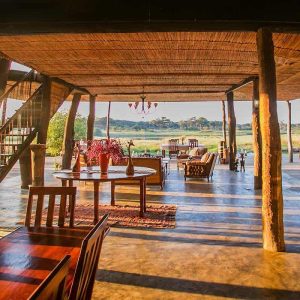 The Hide, lichtdurchflutetes Deck