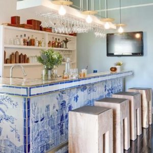 The Robertson Small Hotel, Bar