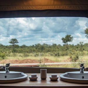 The Wallow Lodge, Safari Bad mit Aussicht
