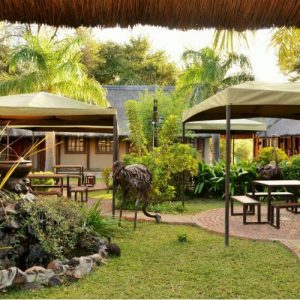 Thebe River Safaris, Gartenbereich