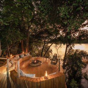 Tsowa Safari Lodge, romantische Feuerstelle