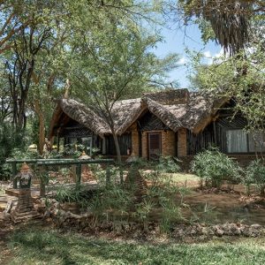 Sarova Shaba Lodge, Gebäude